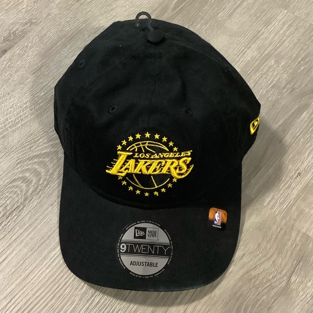 Los Angeles Lakers baseball hat black & gold
